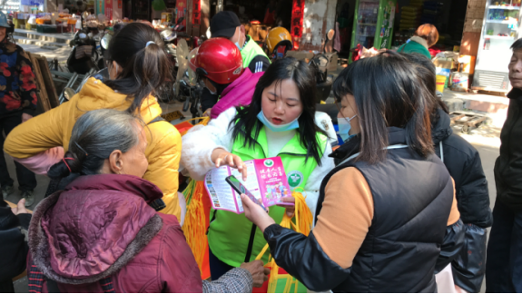 阜沙鎮(zhèn)禁毒信息〔2021〕第9期--“全民禁毒  人人有責”阜沙鎮(zhèn)禁毒宣傳進家庭（2021.1.13